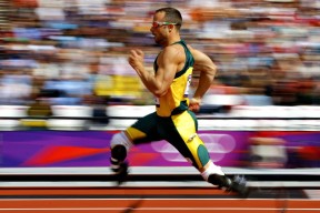 穆古鲁扎在MAD比赛中战术调整，反败为胜引发热议