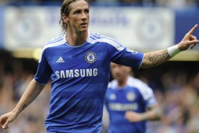 锐不可当首场状态出色，DWG观众沸腾！，TheShy重返赛场赢得满堂喝彩