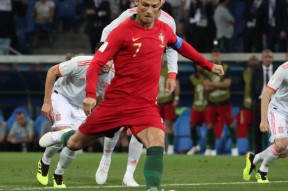 DWG不断突破！，C罗连续二十场比赛得分超过败北上演精彩一战的简单介绍